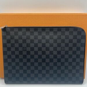 SOLD Louis Vuitton Jour Clutch Damier Graphite Men/Women Black GM